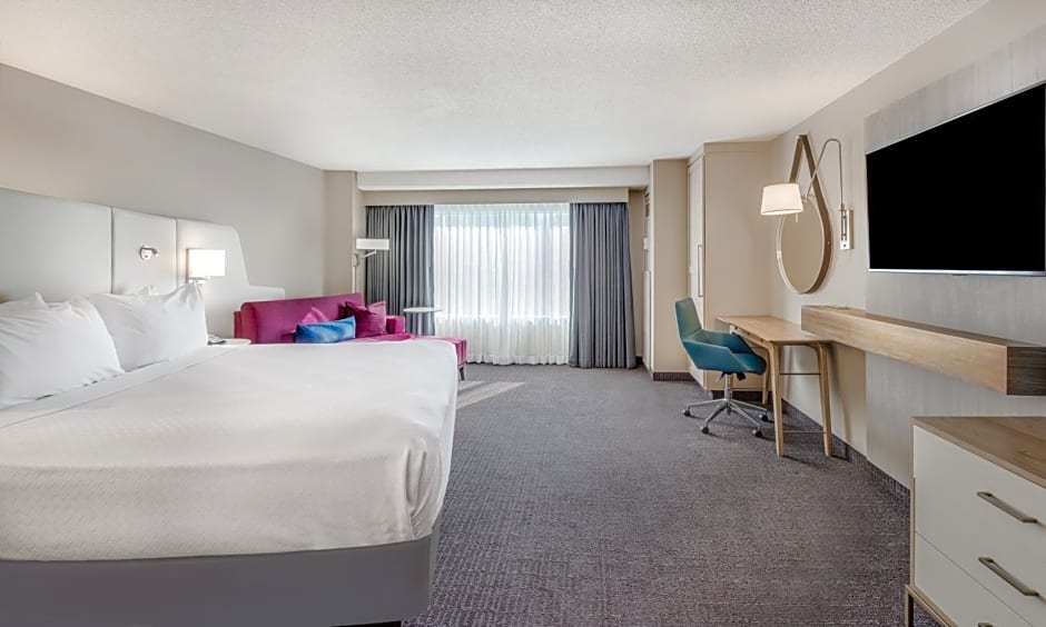 Crowne Plaza Cleveland at Playhouse Square by IHG