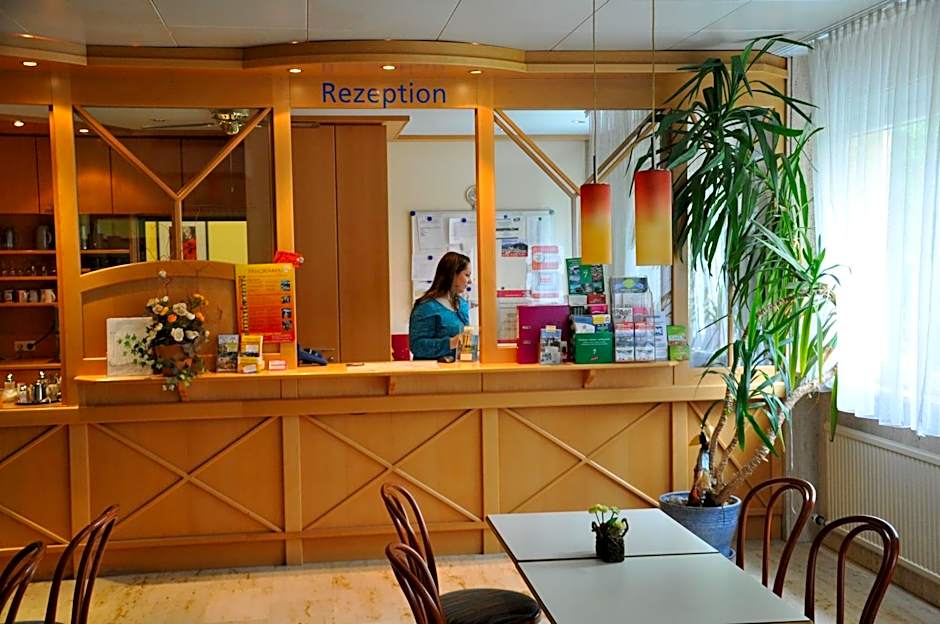 Eduard-Heinrich-Haus, Hostel