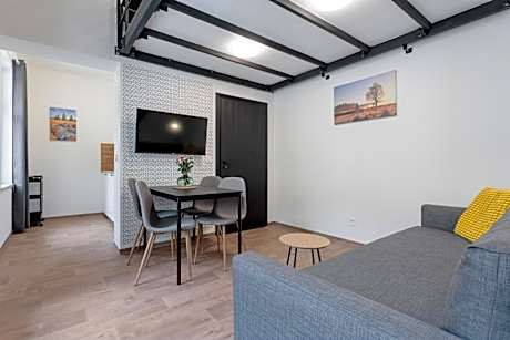 Apartment - Split Level