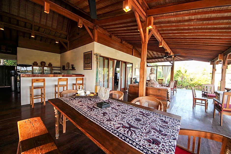 Villa Taman Kanti - 2 Bedroom private villa with swimming pool