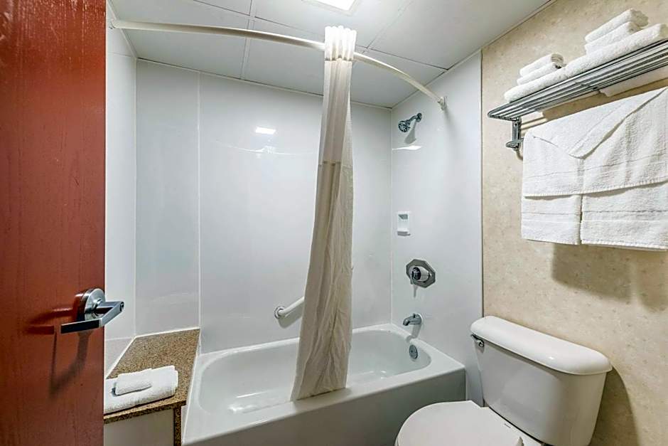 Quality Inn And Suites Bradley