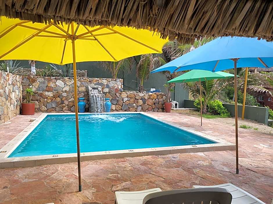 Hotel Luz de Mar ' right on the beach