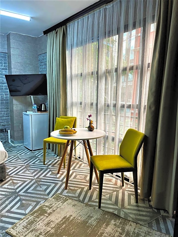 Mates Historical Suites