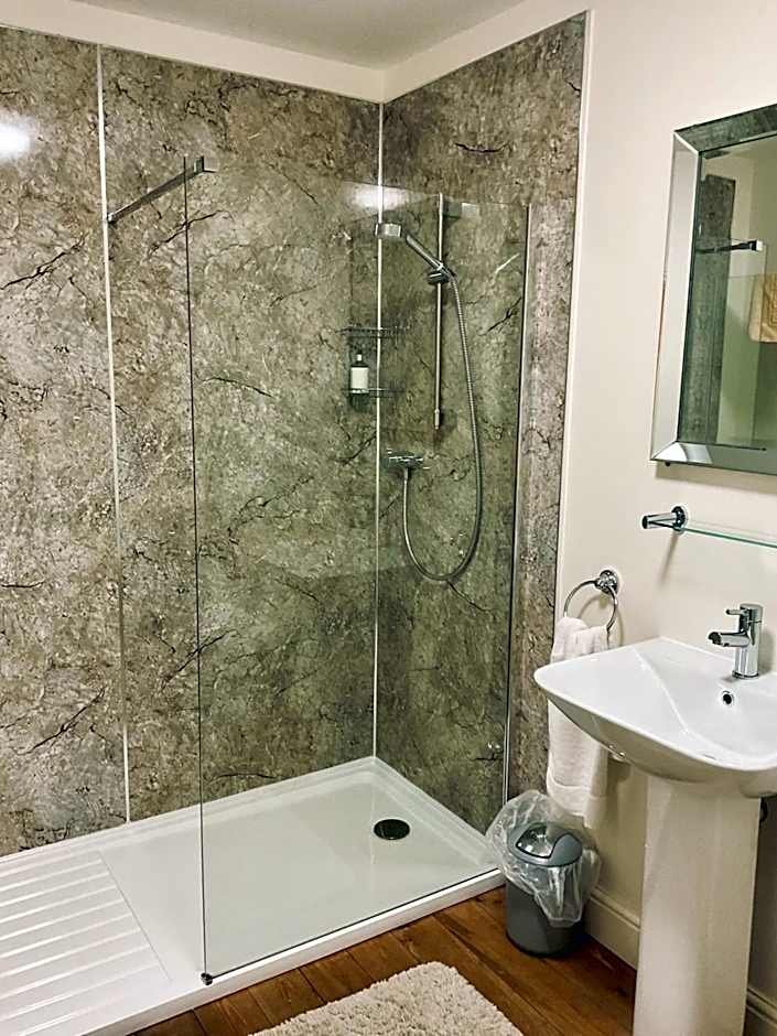 Blenkinsopp Castle Inn