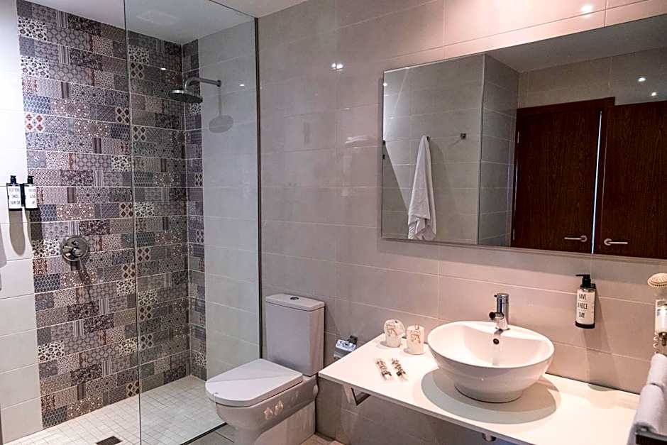 Hotel Adonis Plaza