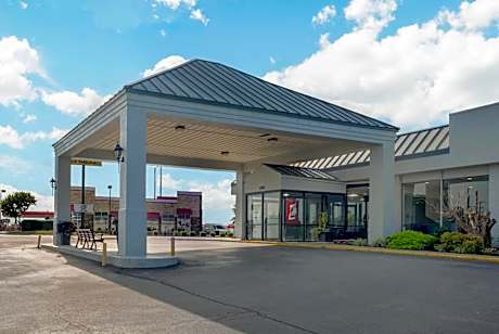 Baymont by Wyndham Richmond KY