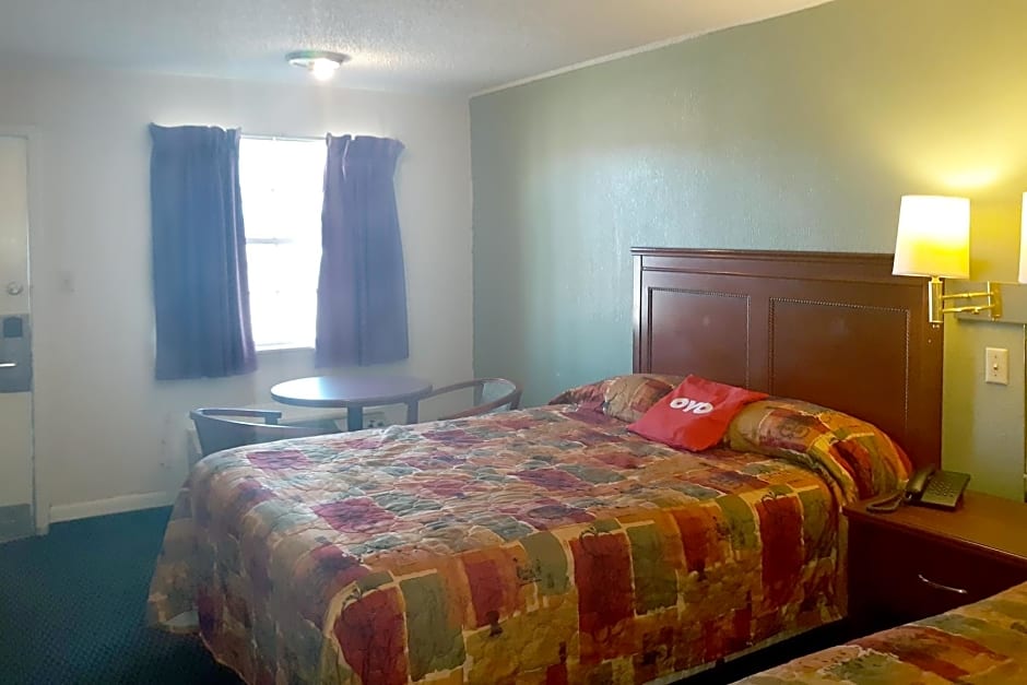 Rest Inn - Extended Stay, I-40 Airport, Wedding & Event Center