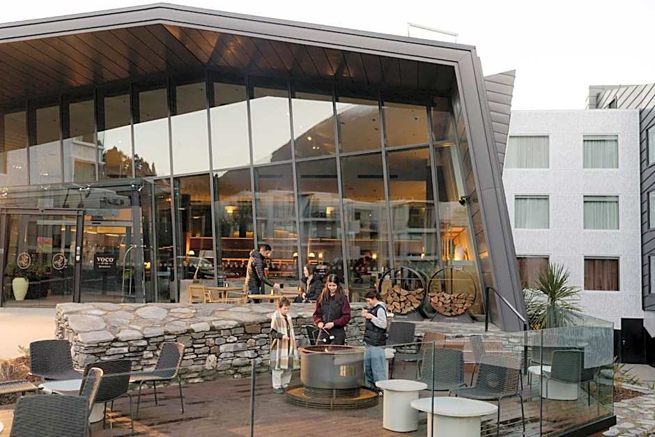 voco Queenstown By IHG