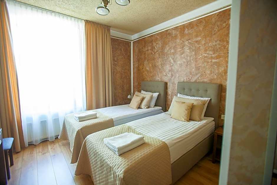 Central Hotel Radviliškis