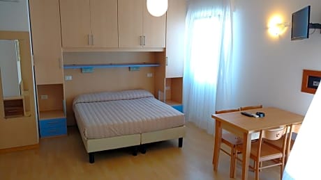 Studio with Sofa Bed