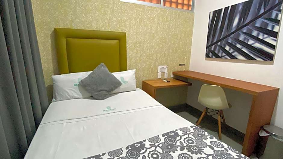 Hotel Suites Regina
