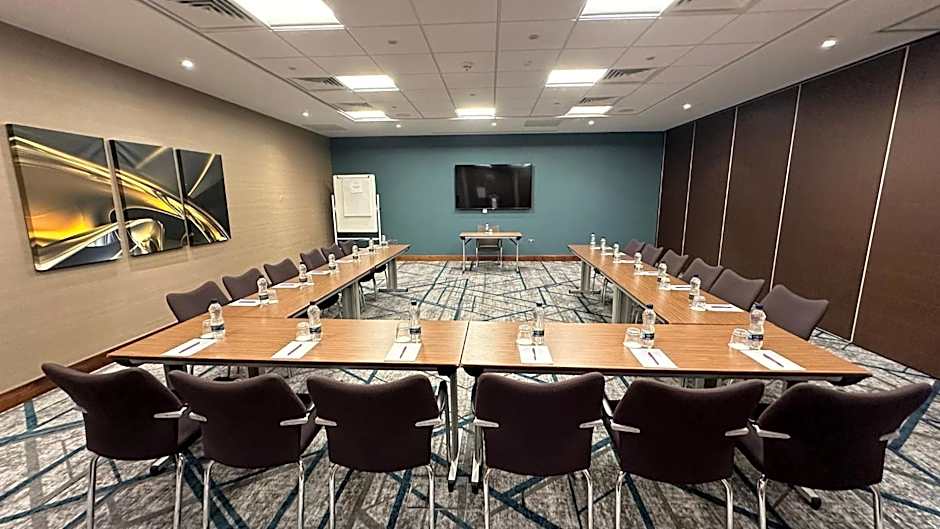 Crowne Plaza Reading East By IHG