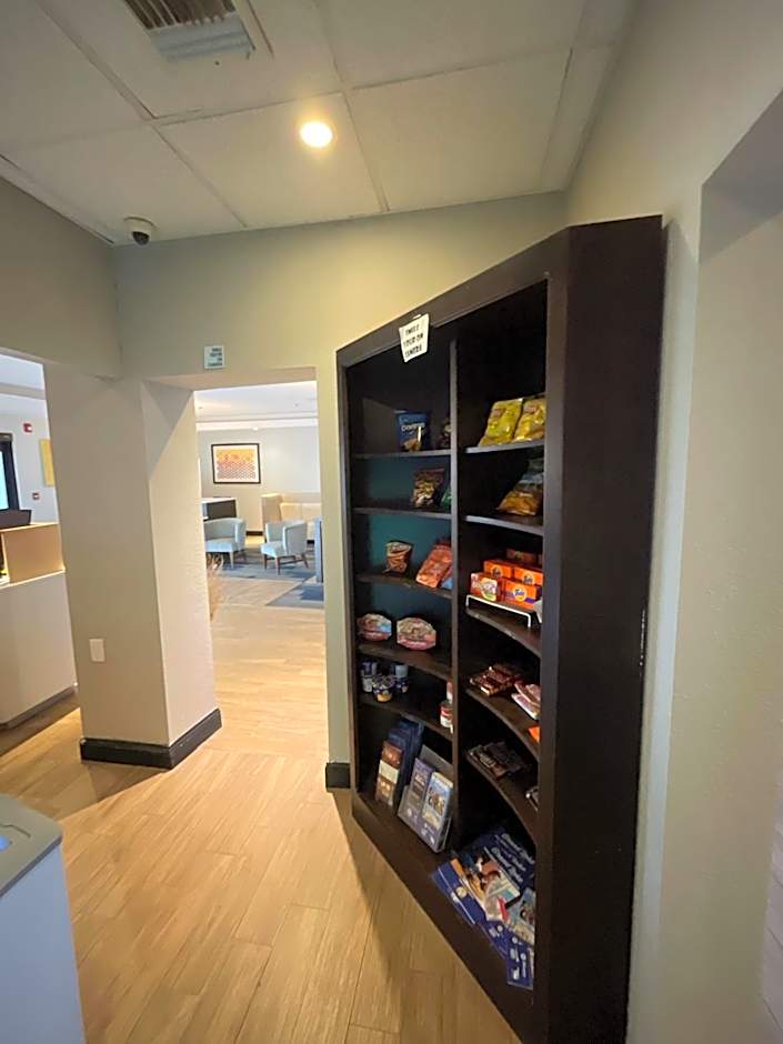 Route 66 inn & Suites