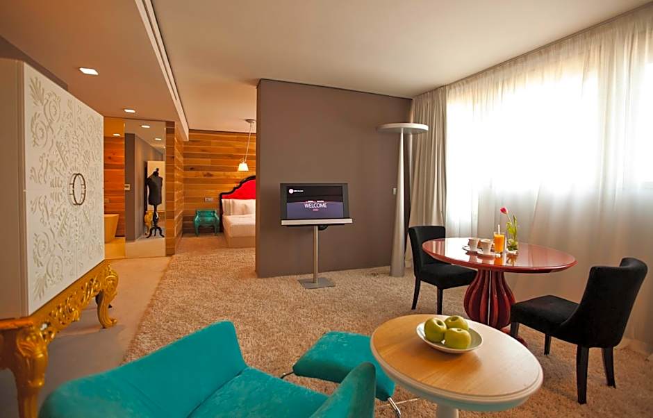 Graffit Gallery Design Hotel