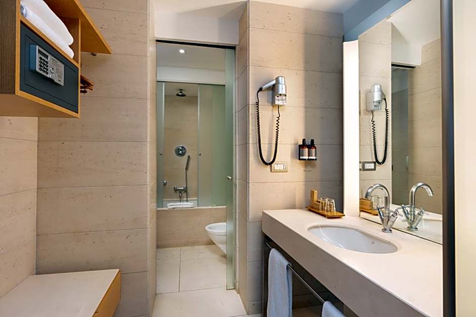 Precise House Mantegna Roma 