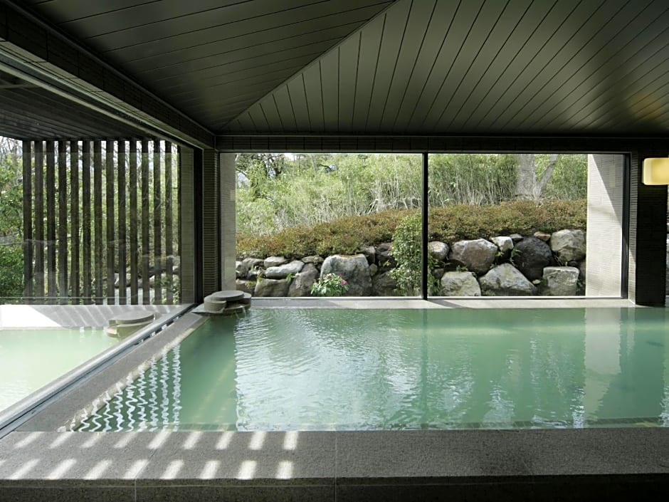 Hakone Highland Hotel