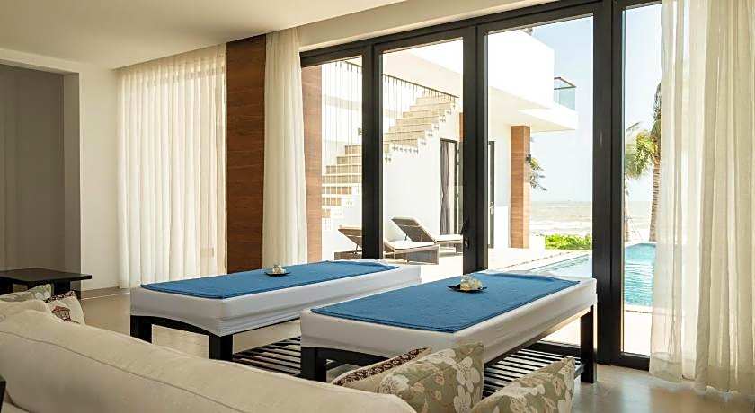 Saint Simeon Beach Residence