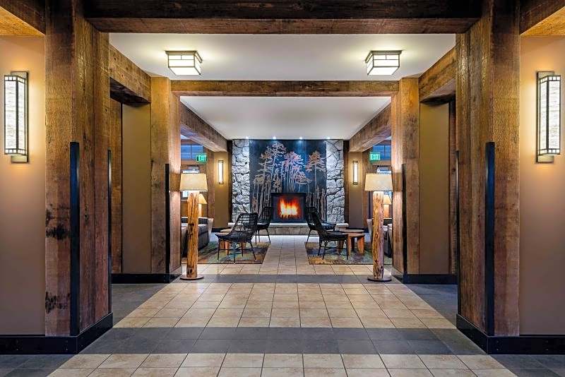 Canyon Lodge and Cabins