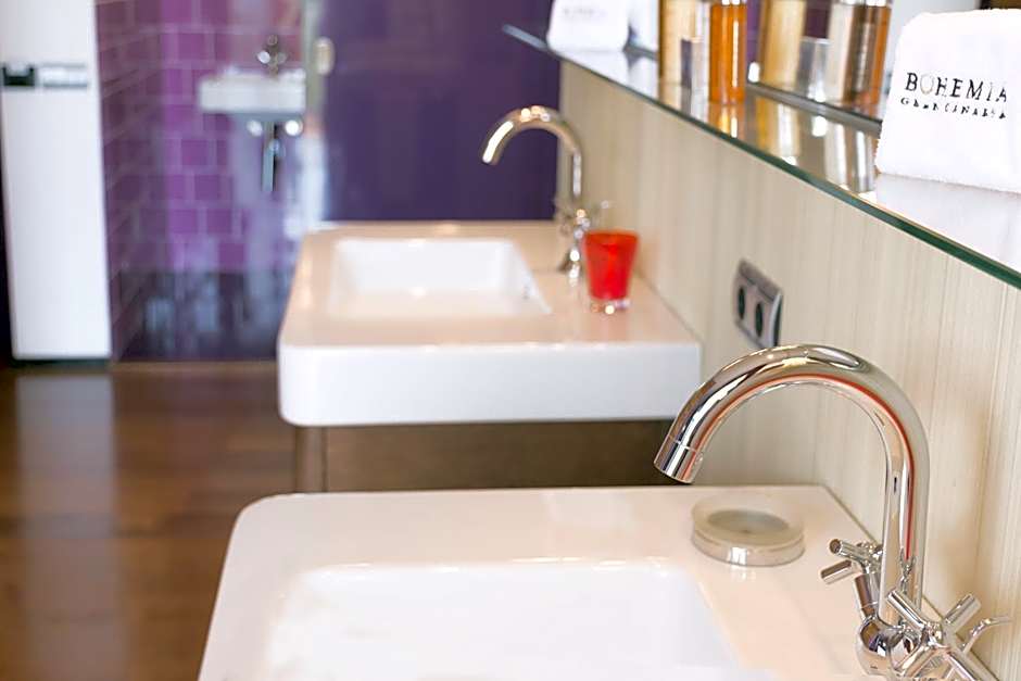 Bohemia Suites & Spa - Adults Only