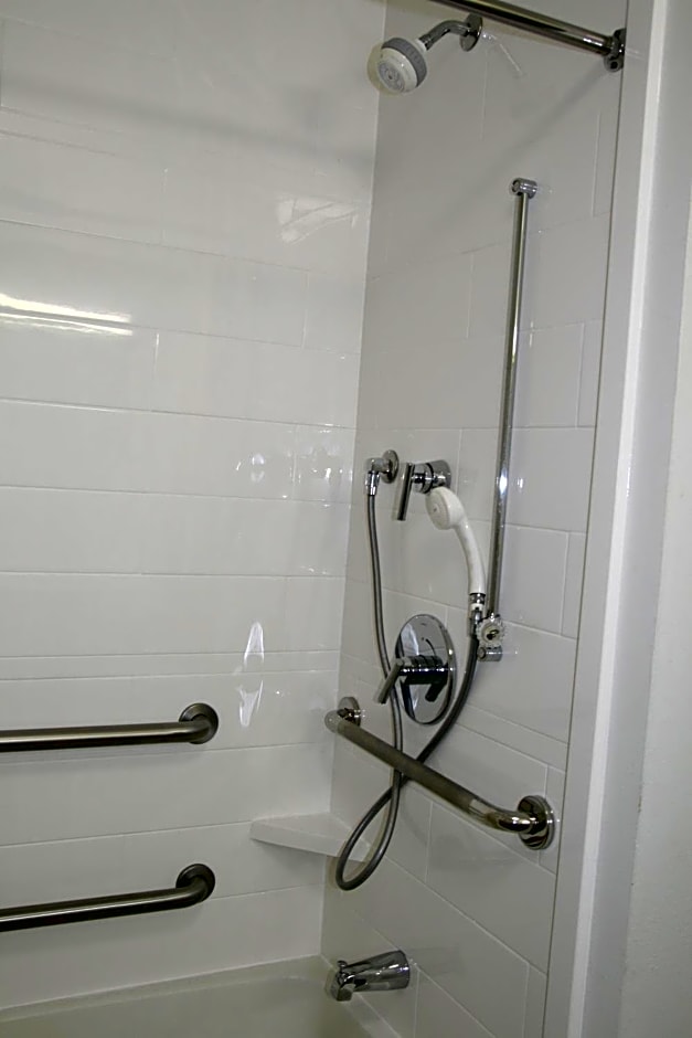 Hampton Inn Clarion