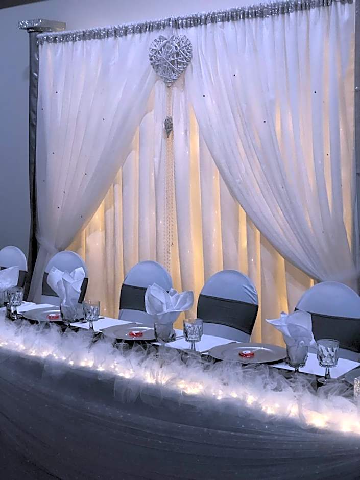 Anchor Inn and Suites