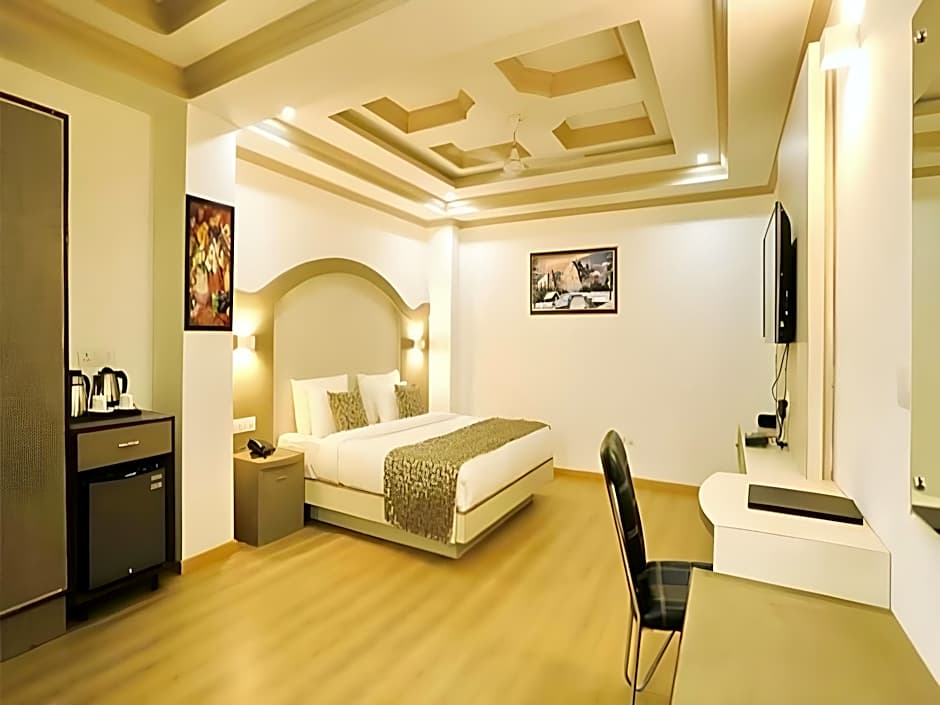 Crown Plaza Residency Srinagar