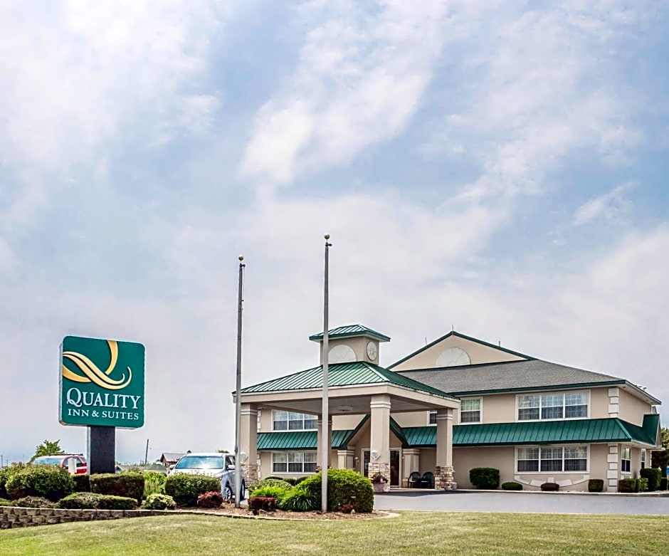 Quality Inn & Suites Manistique