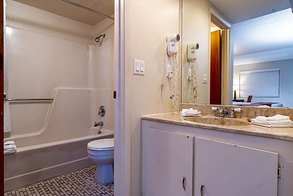 Sevilla Inn Kissimmee- Near Disney