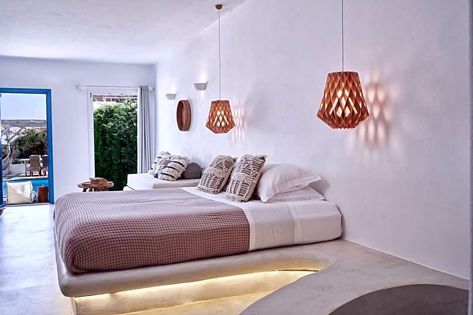 Naxian Utopia | Luxury Villas & Suites