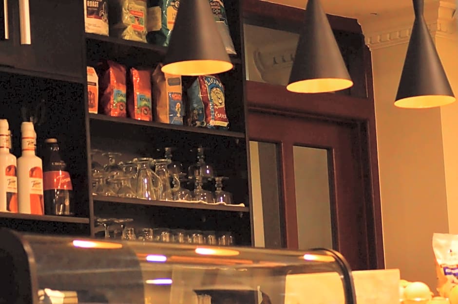 West Loch Park Hotel Vigan