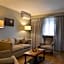 Cresta Jameson Hotel