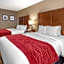 Comfort Inn & Suites Hays I-70