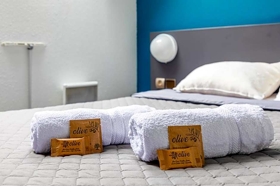 Hôtel La Nonette ASTERIX, CDG AIRPORT & PARIS CENTRE