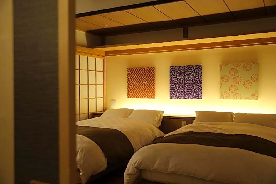 Photo 1 of 5 of Deluxe 2 Beds