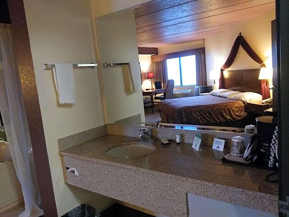 Madelia Hotel & Suites