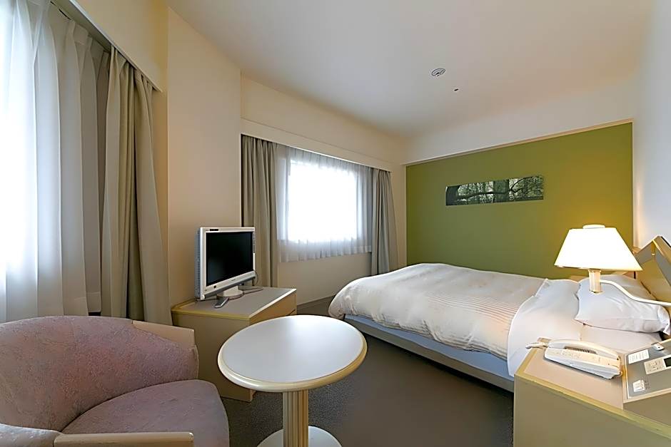 Shin Osaka Washington Hotel Plaza