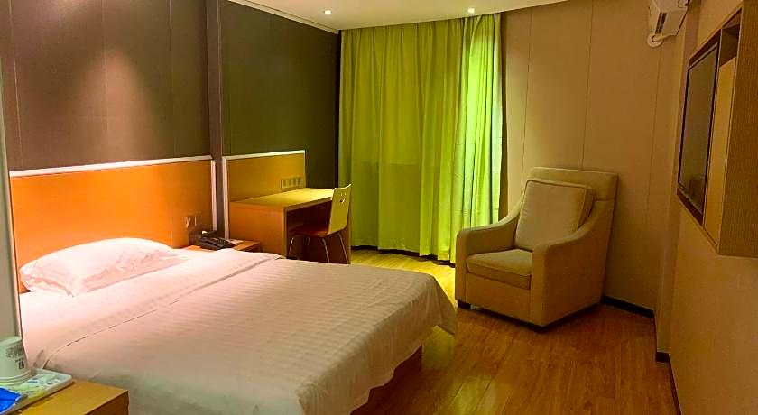 7 Days Inn Yunfu Luoding Central