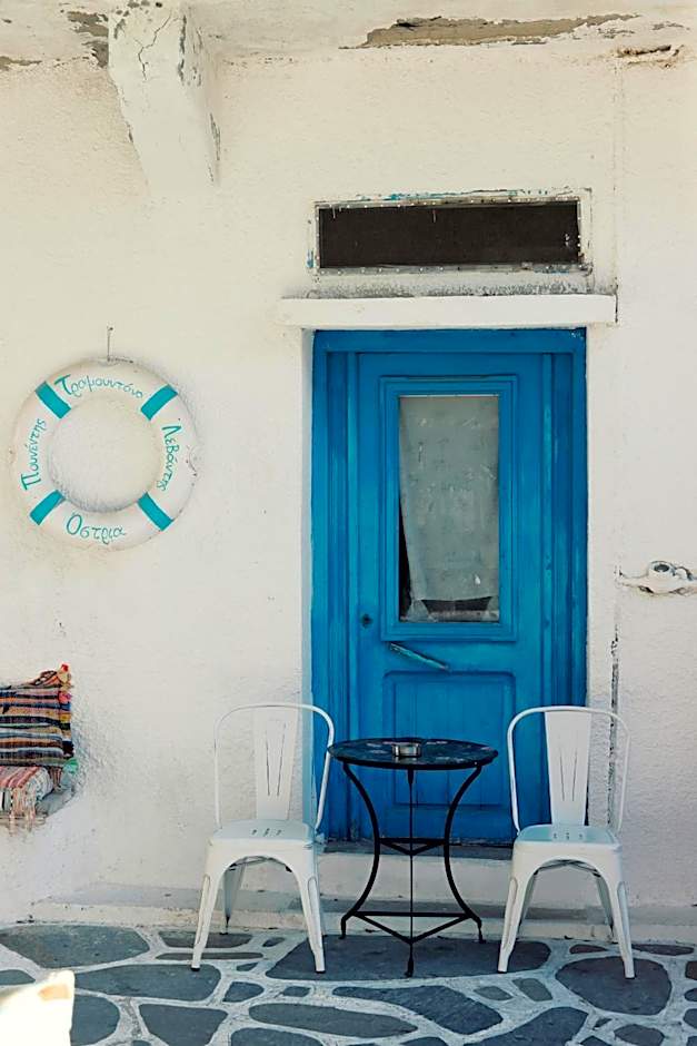 Arco Naxos Luxury Apartments