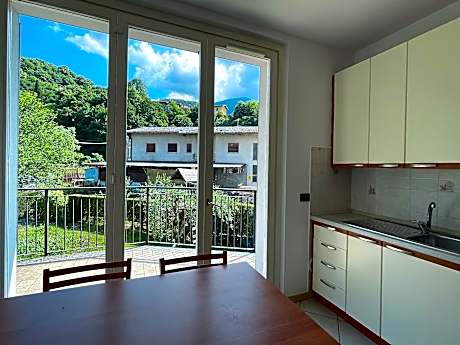 La Spiaggia apartment with private terrace