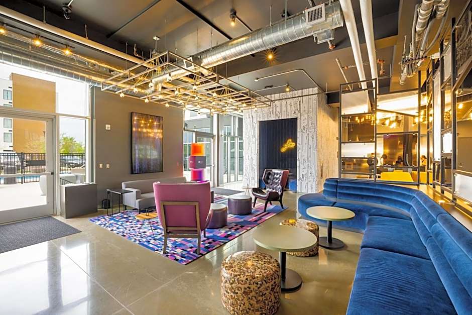 Aloft Austin Airport