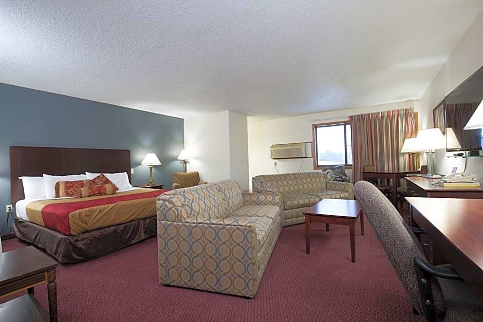 Travelodge by Wyndham Merrill