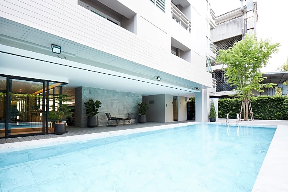 Aspira Tropical Residence Thong Lor