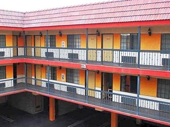 Hollywood Inn Express LAX