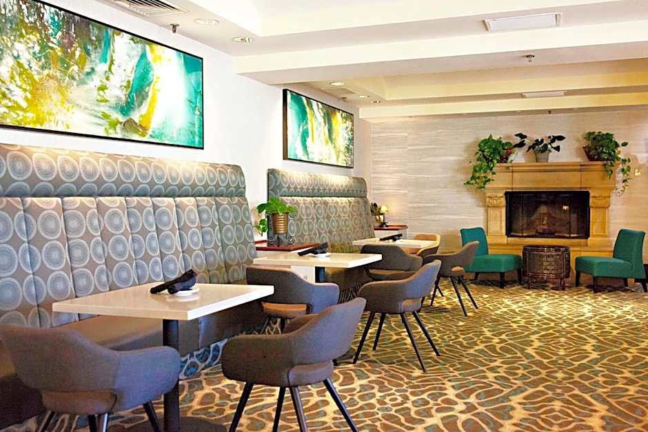 Crowne Plaza Cabana Hotel By IHG