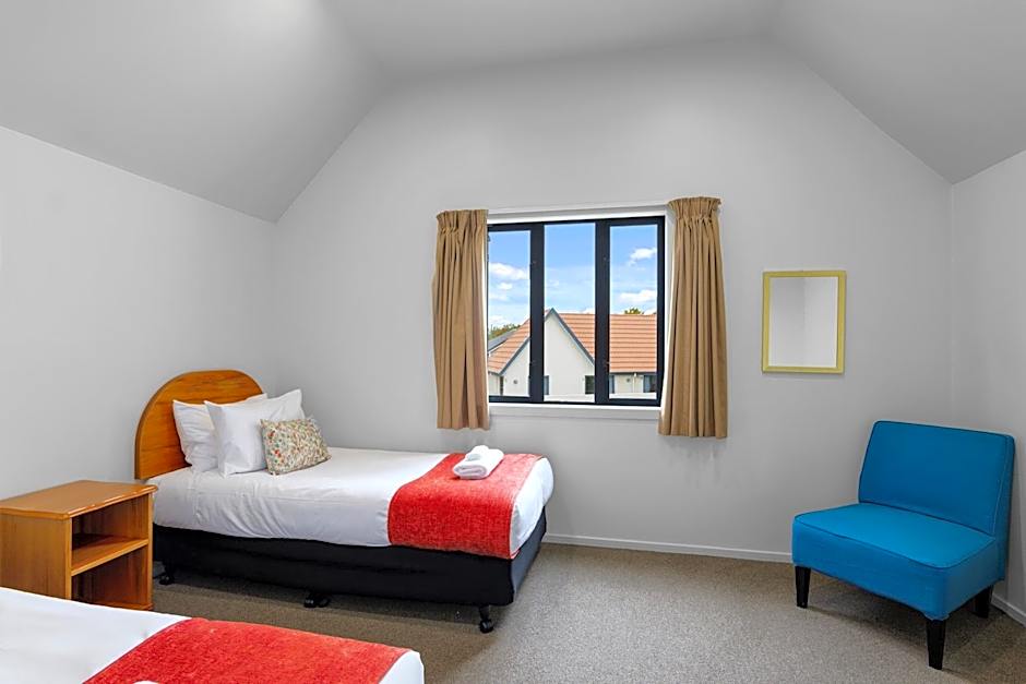 Bella Vista Motel and Apartments