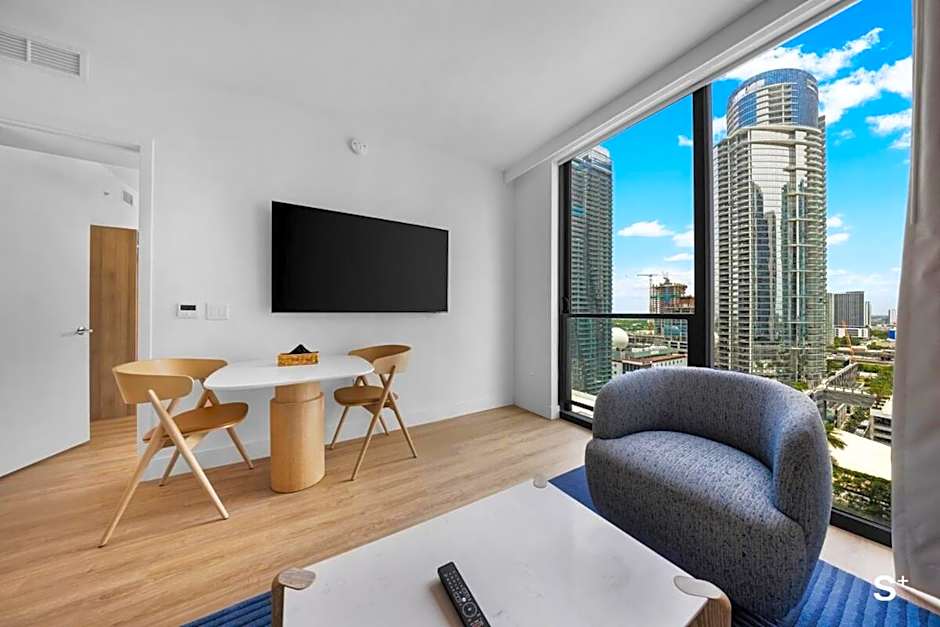 Gale Residence in Downtown Miami