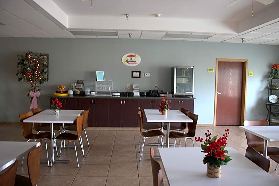 Super 8 by Wyndham Rainsville