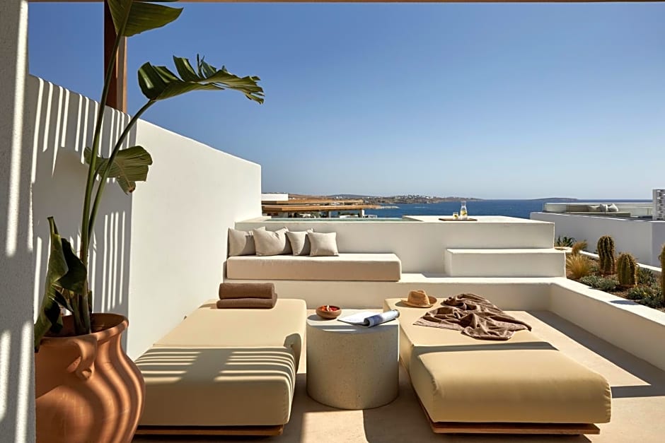 PAROCKS Luxury Hotel & Spa