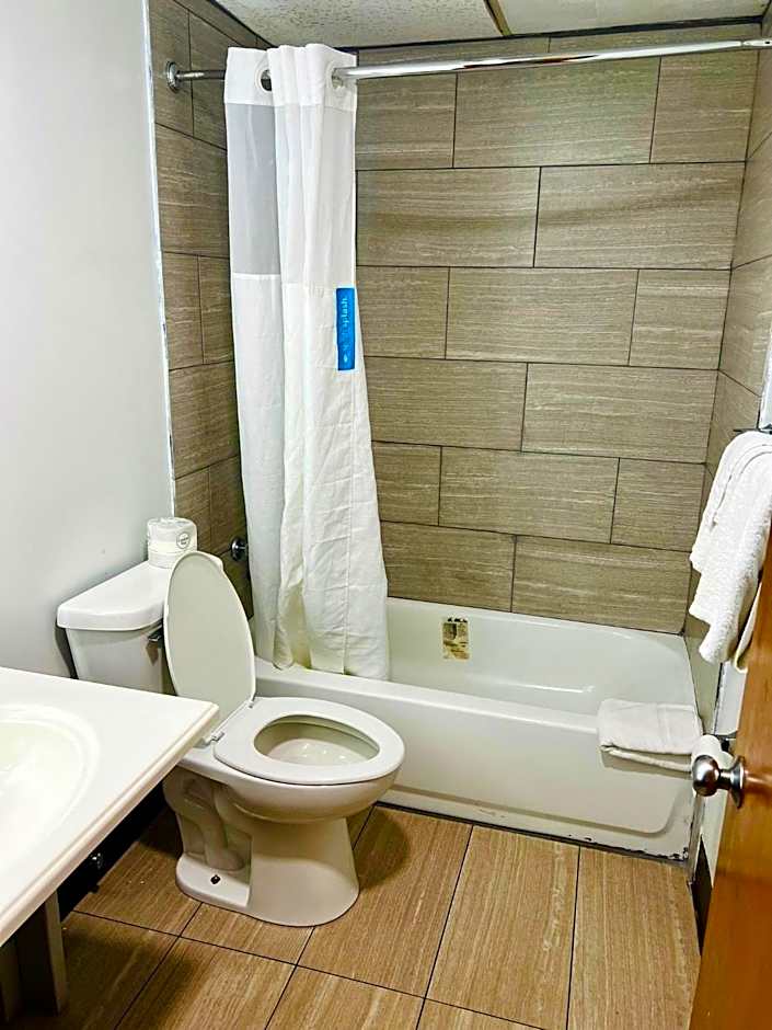 Travelodge by Wyndham Gallipolis