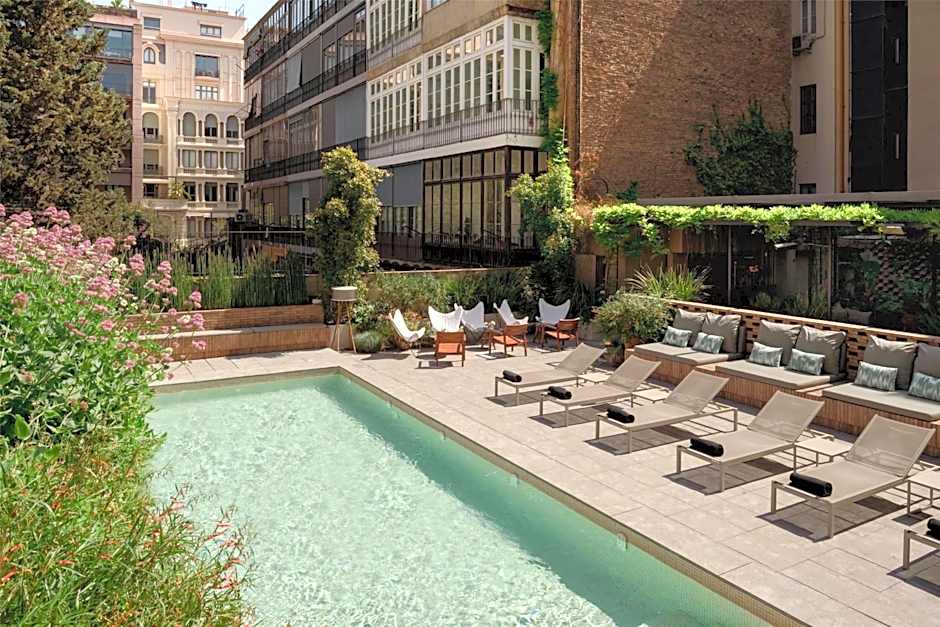 Alexandra Barcelona Hotel, Curio Collection by Hilton